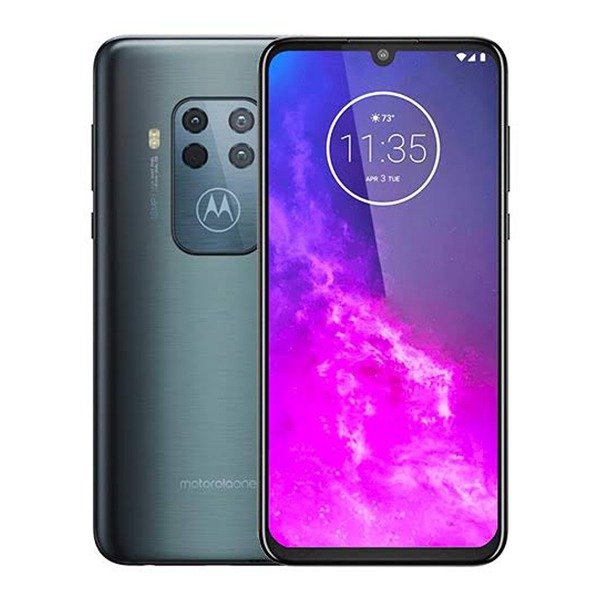 Motorola One Zoom