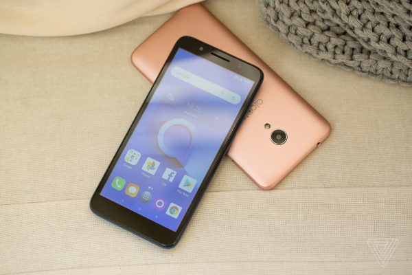 Alcatel Imezindua Simu Mpya 5 Kwenye Mkutano wa MWC 2018