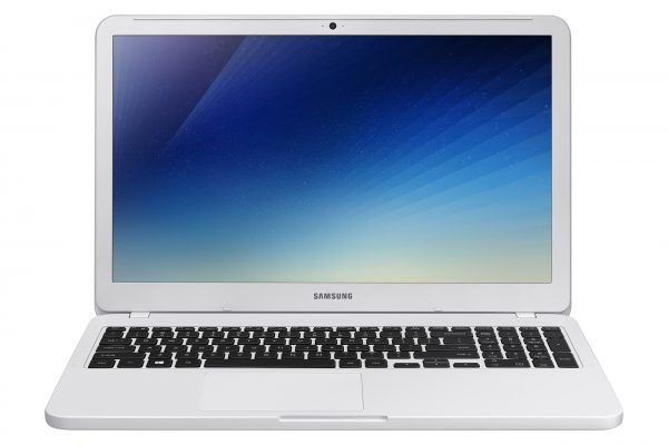 Samsung Yazindua Laptop Mpya za Notebook 5 na Notebook 3
