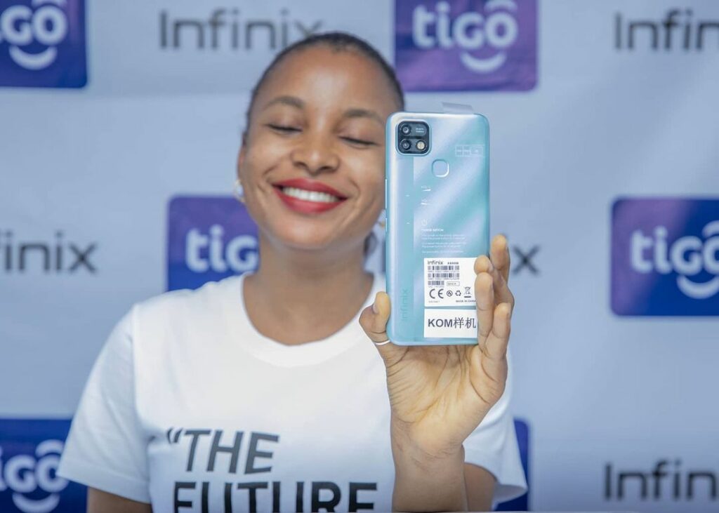 Fahamu Sifa na Bei ya Simu Mpya ya Infinix Hot 10i