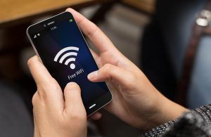 Jinsi ya Kujua Password ya WiFi Yoyote (Kwa Kutumia Simu)