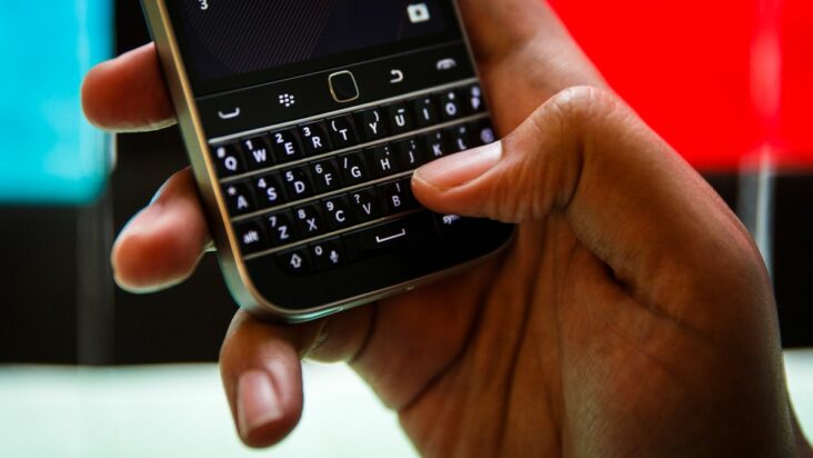 Simu za BlackBerry Kuacha Kufanya Kazi January 4 2022