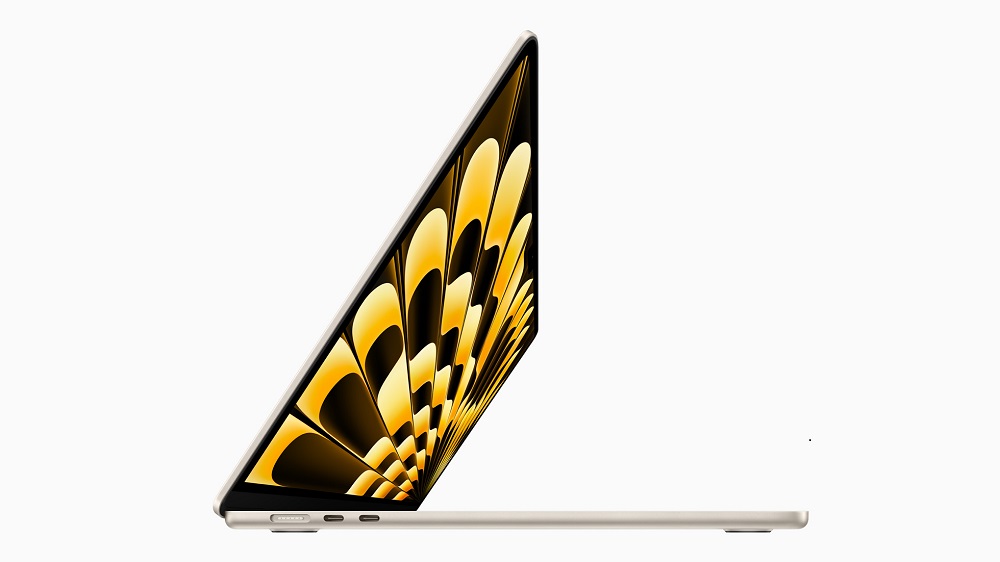 Apple's New 15-Inch MacBook Air is Here with M2 Processor